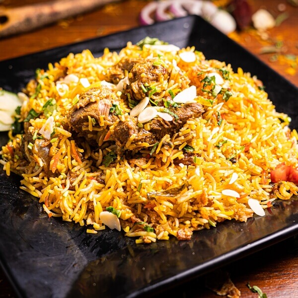 Restaurante Metro Steak Pizza 2 biryani cordero